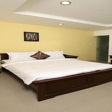 Bluivy Apartment Chennai Luaran gambar